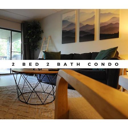 Views & Fireplace - Minutes To Gburg And Ober - Condo Gatlinburg Zewnętrze zdjęcie